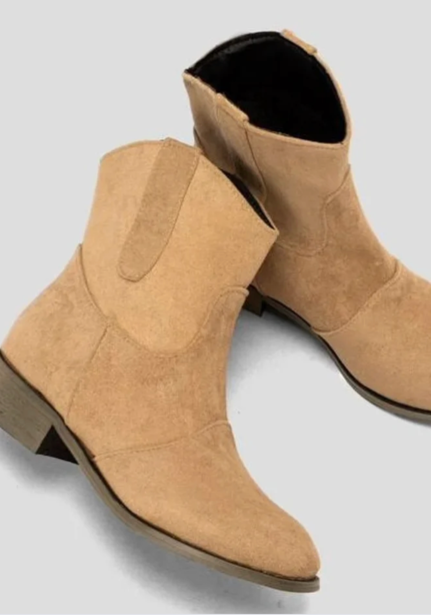 Ariel | Suede Western Boots