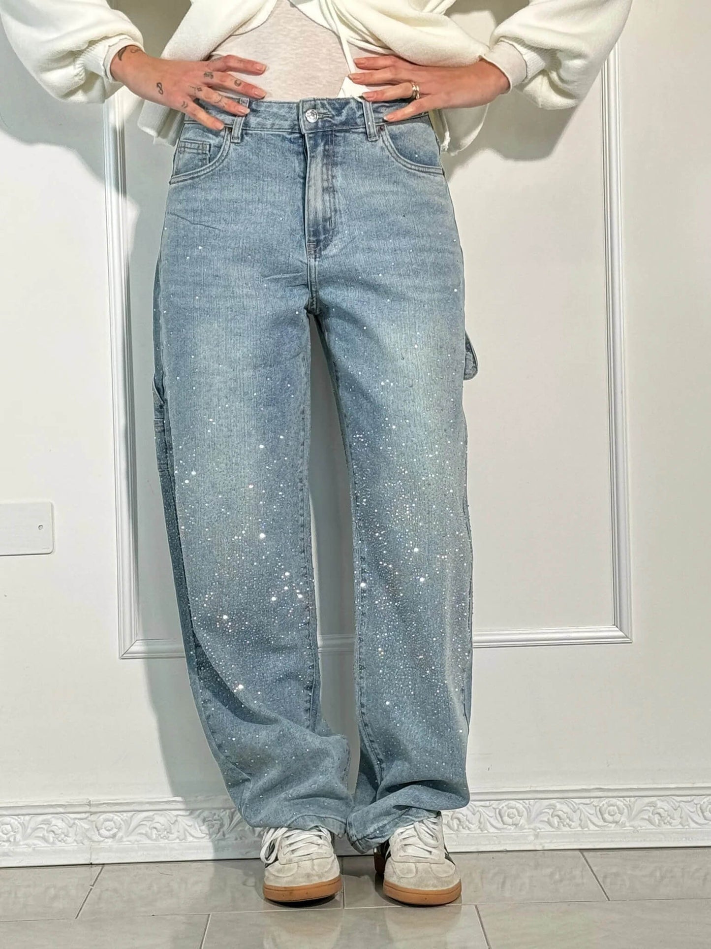 LUNA | Elegant High-Waisted Wide-Leg Trousers with Chic Button Accents