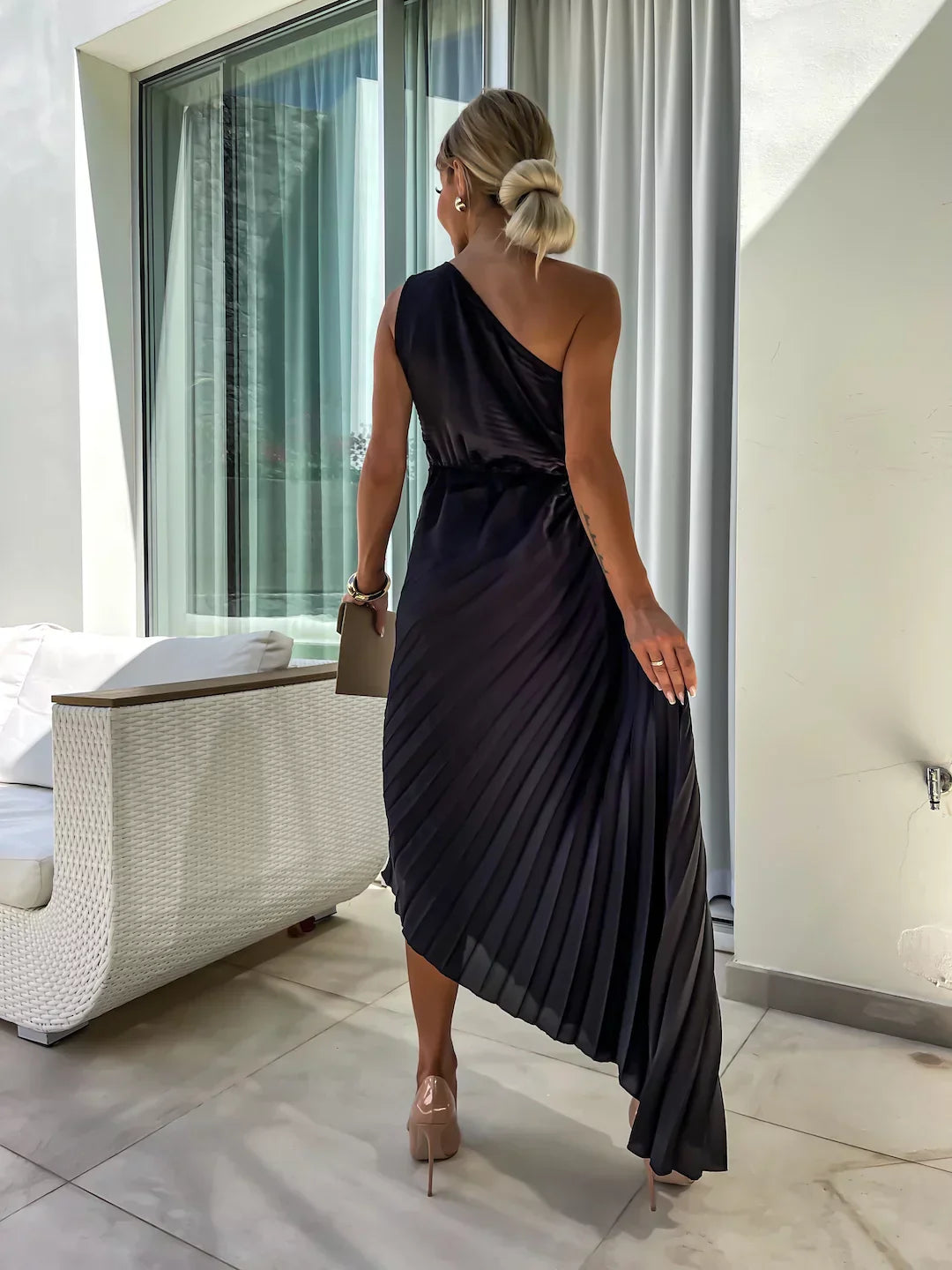 ISLA | Enchanting One-Shoulder Floral Dress