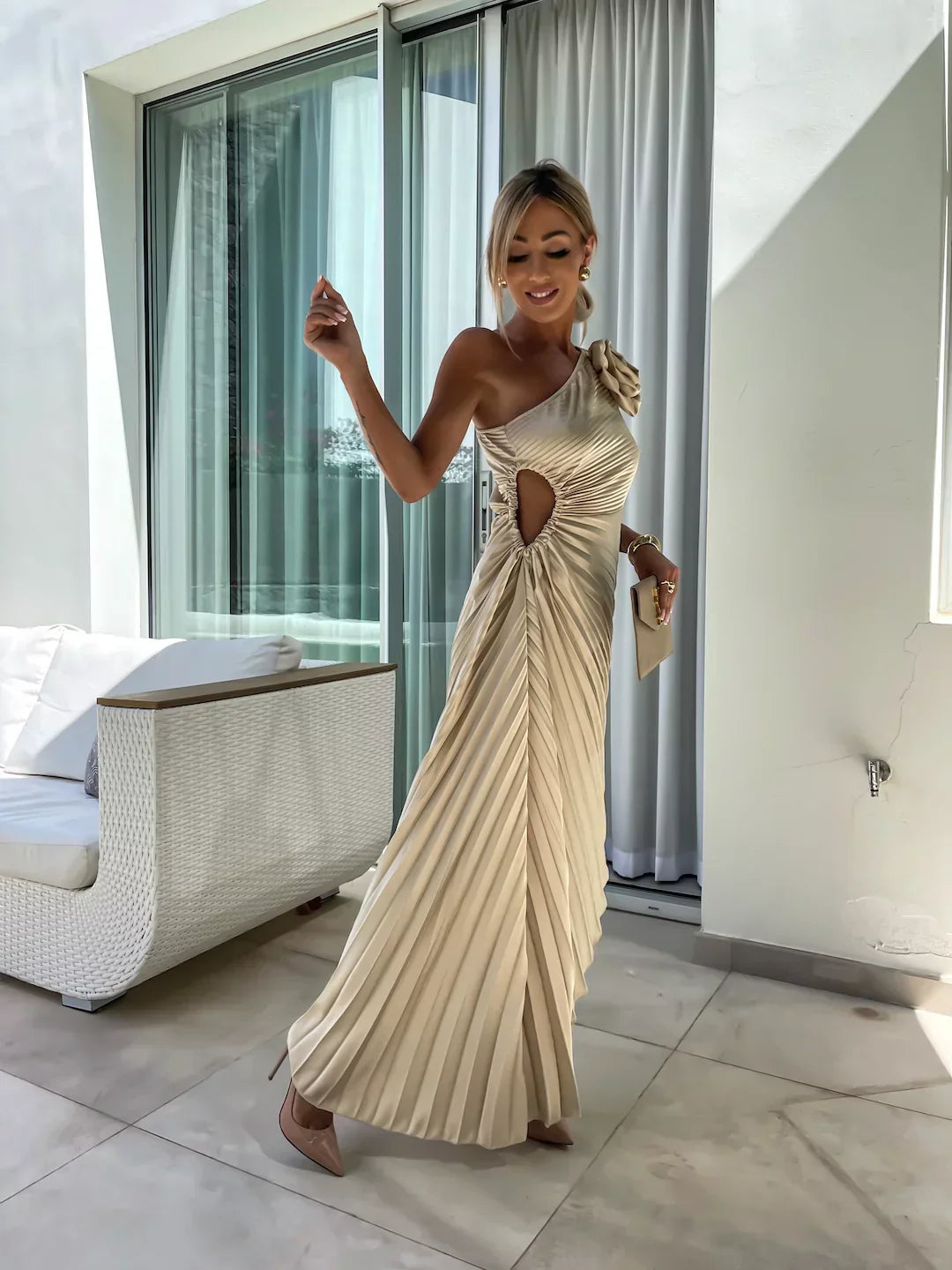 ISLA | Enchanting One-Shoulder Floral Dress